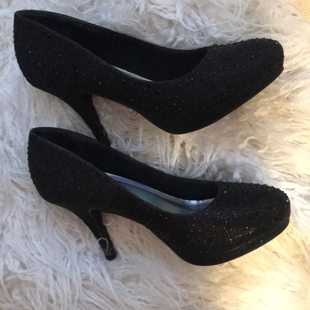 Prom shoes